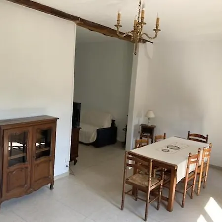 Дом отдыха La Maison Des Fleurs Saint-Arnoult (Seine-Maritime)