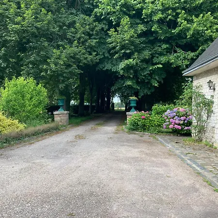 Holiday home La Maison Des Fleurs